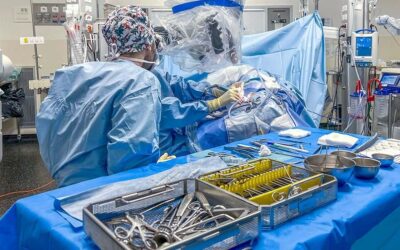 Première mondiale à l’hôpital La Pitié -Salpêtrière : réhabilitation simultanée par la greffe d’un nerf facial et la pose d’un implant cochléaire